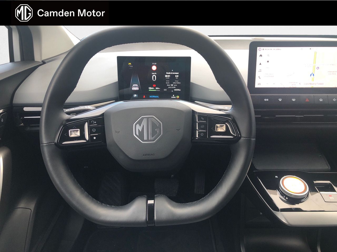 MG MG4 64kWh Luxury - foto 12