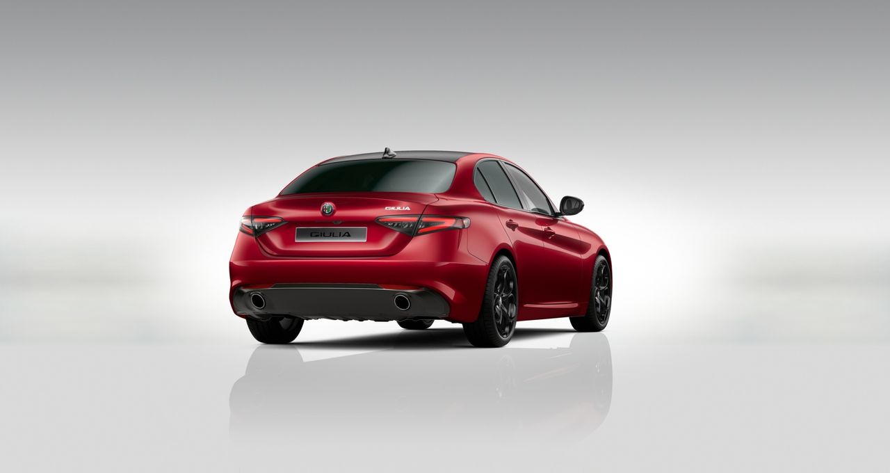 alfa romeo giulia 2025 / foto grande (2)