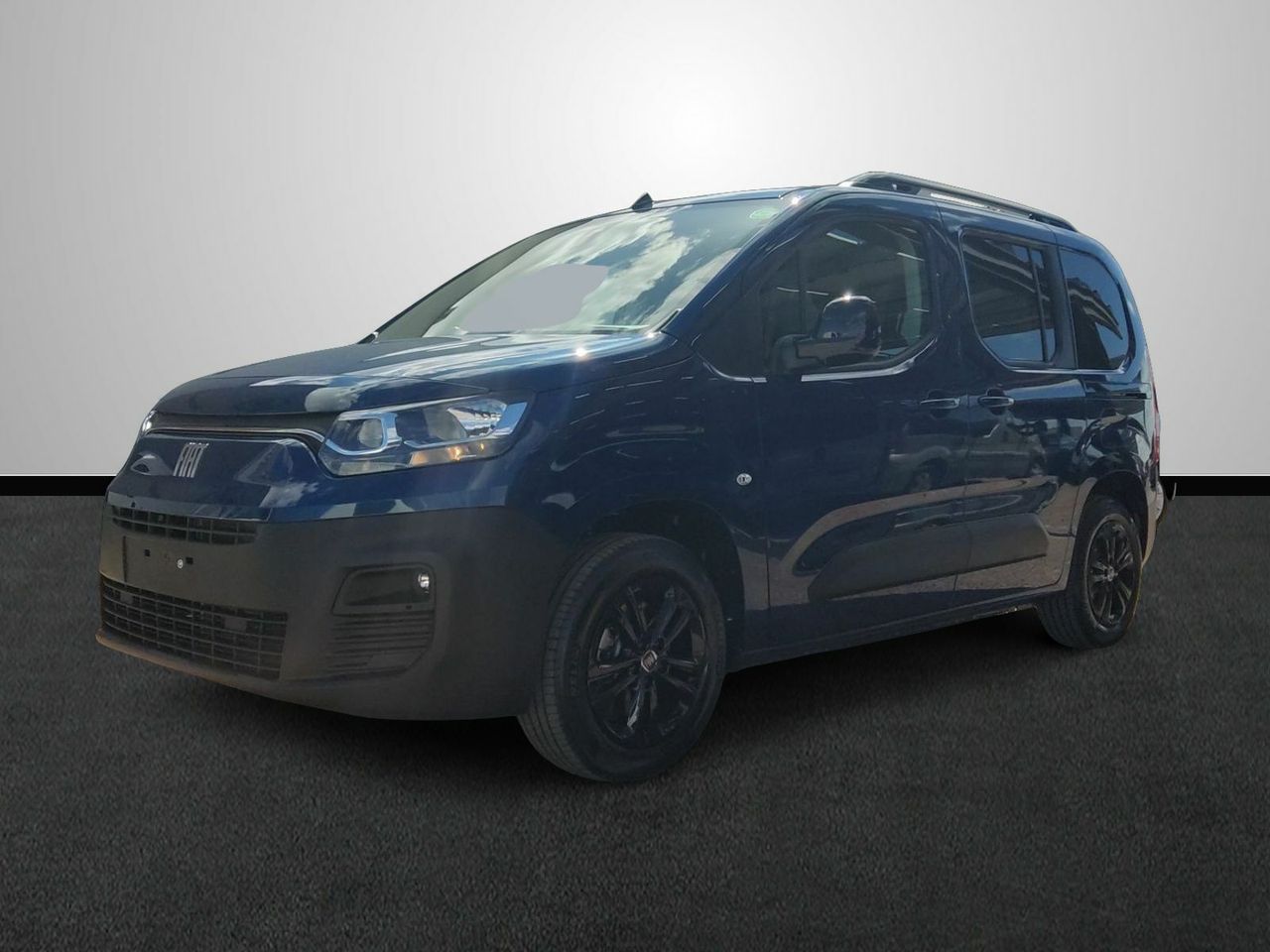 Fiat tipo azul 5 puertas  de segunda mano - fiat doblò 2025 /