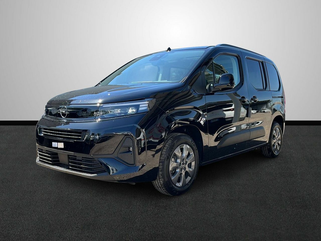 Llanta 13 usada  de segunda mano - opel combo cargo 2025 /