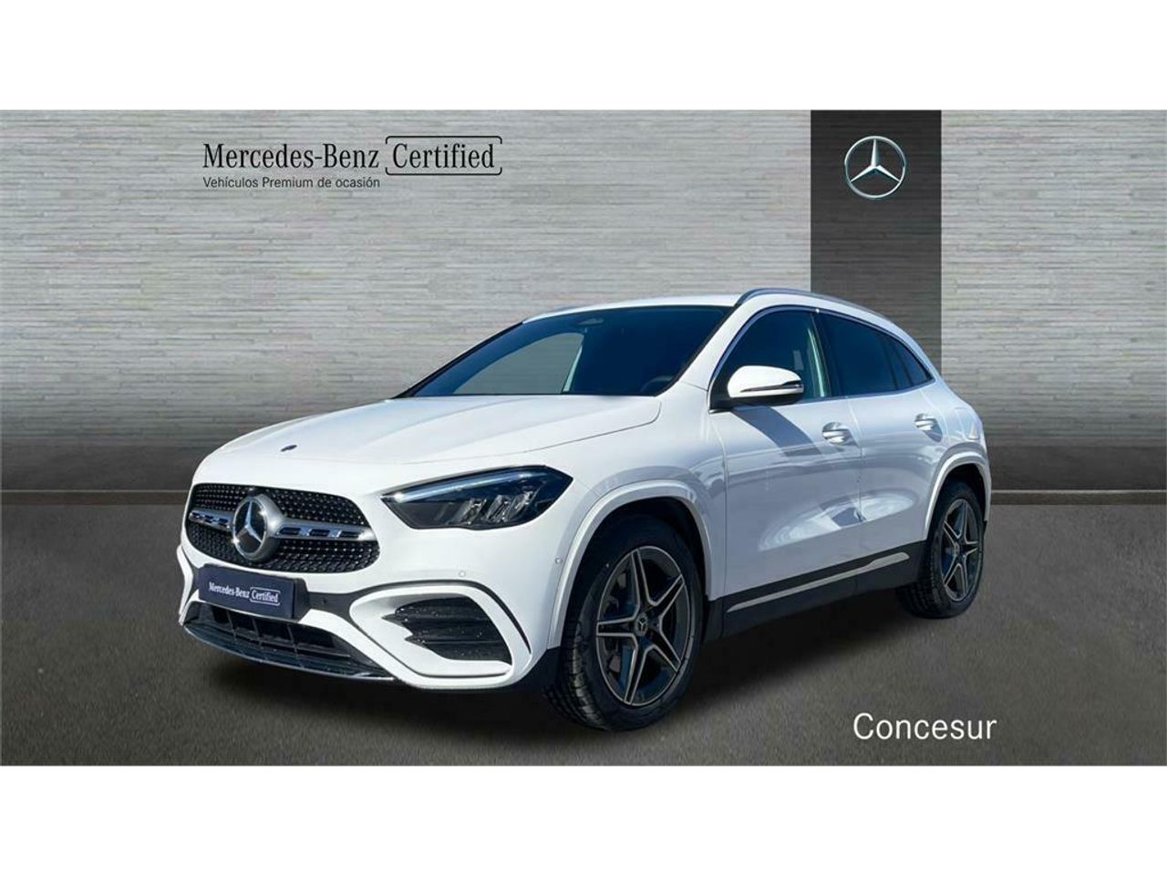 Coche hibrido enchufable 203cv  de segunda mano - mercedes gla 2024 /