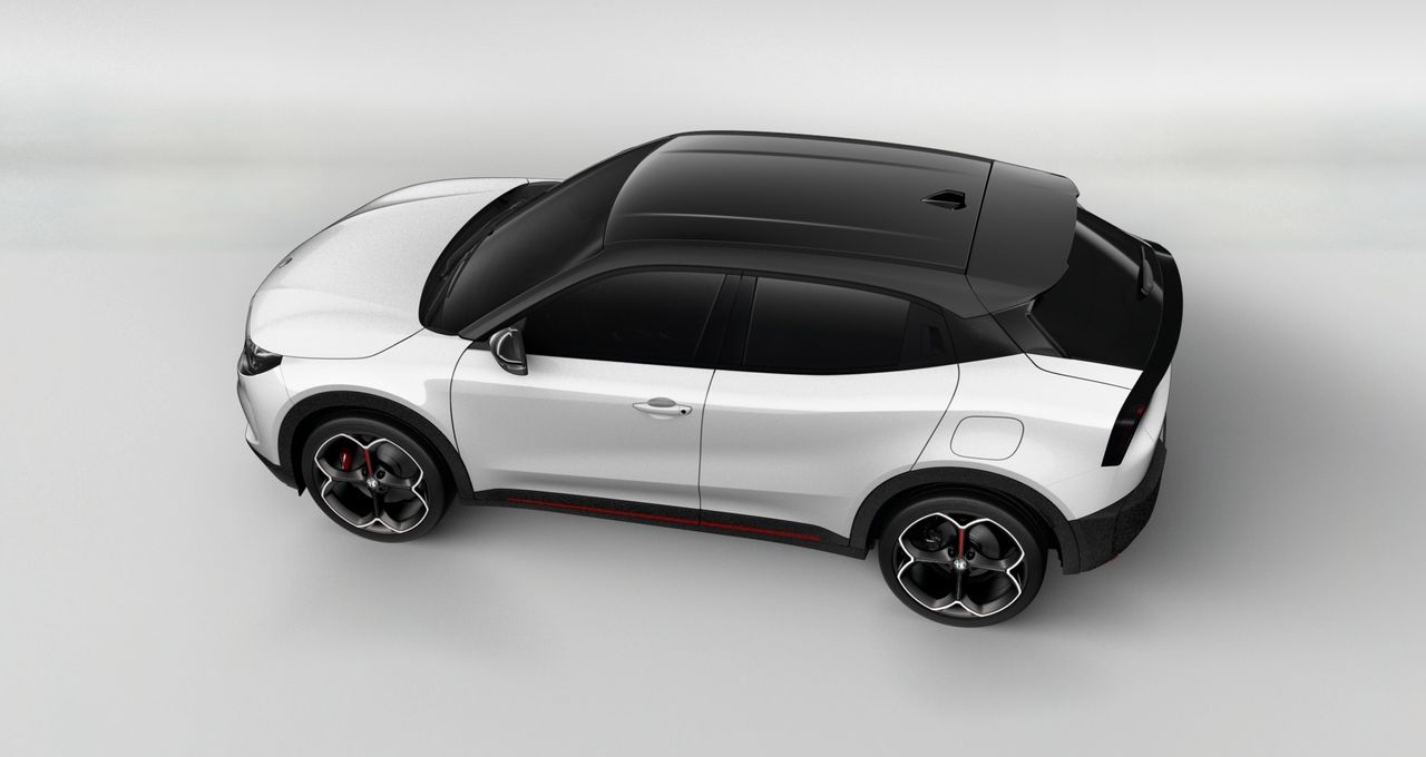 alfa romeo junior 2025 / foto grande (2)