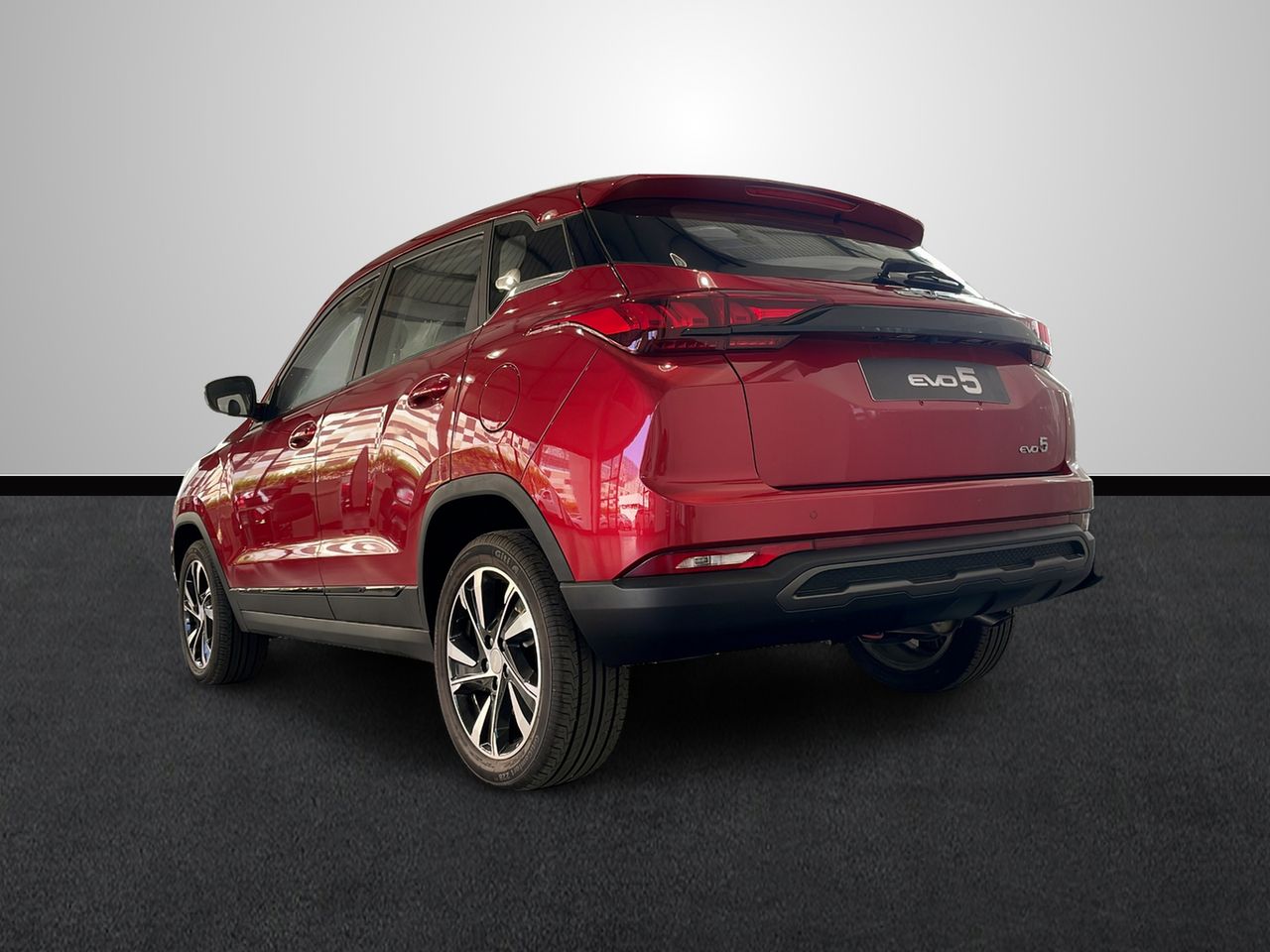 evo 5 2025 / foto grande (3)