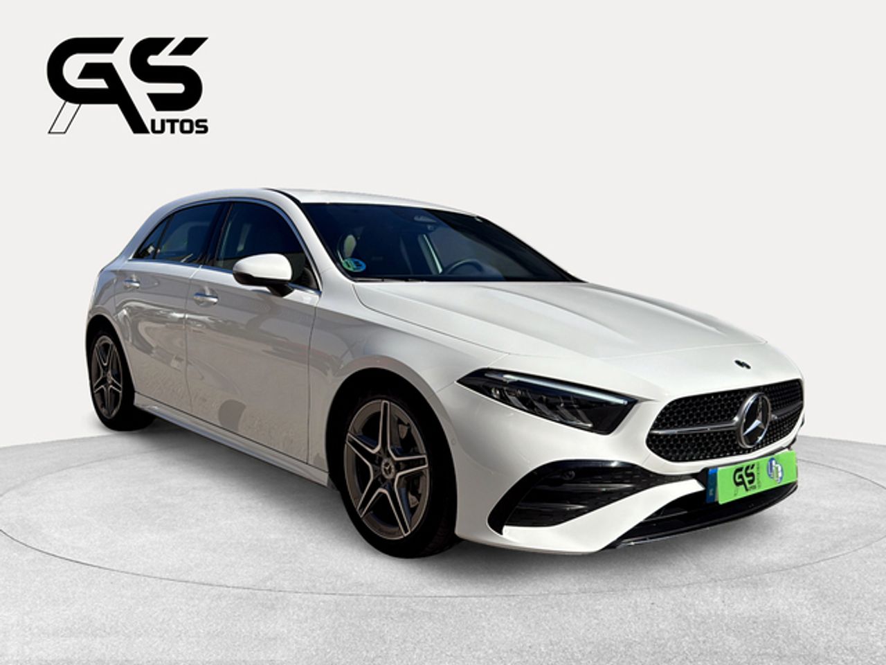 mercedes clase a 2024 / foto grande (3)