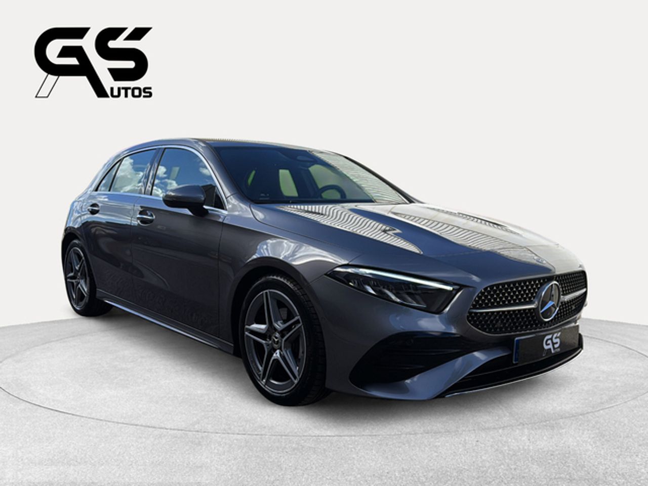 mercedes clase a 2024 / foto grande (3)
