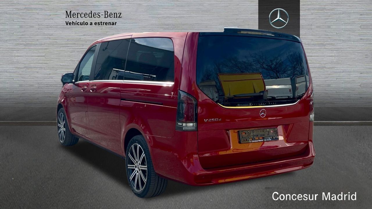 mercedes clase v 2025 / foto grande (3)