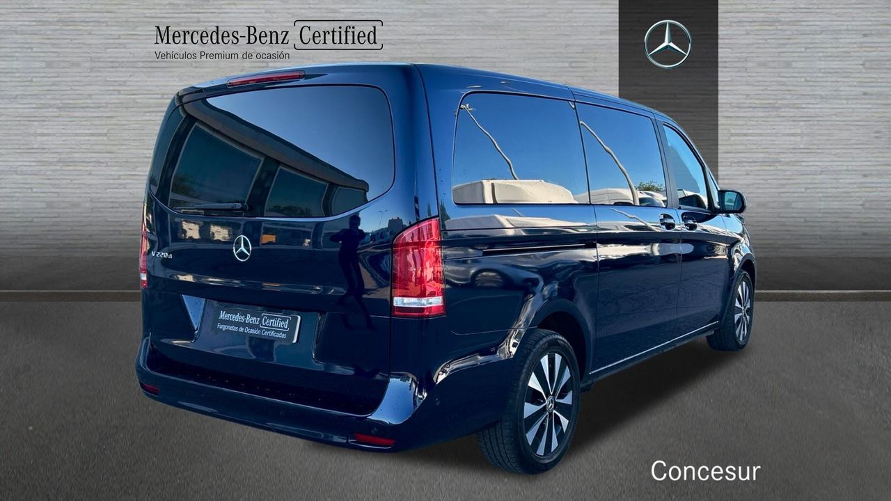 mercedes clase v 2022 / foto grande (2)
