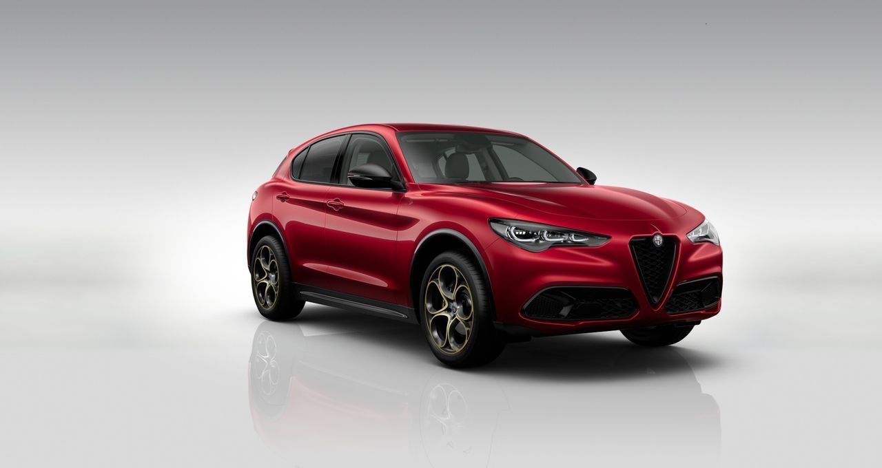 Foto alfa romeo stelvio 2025 /
