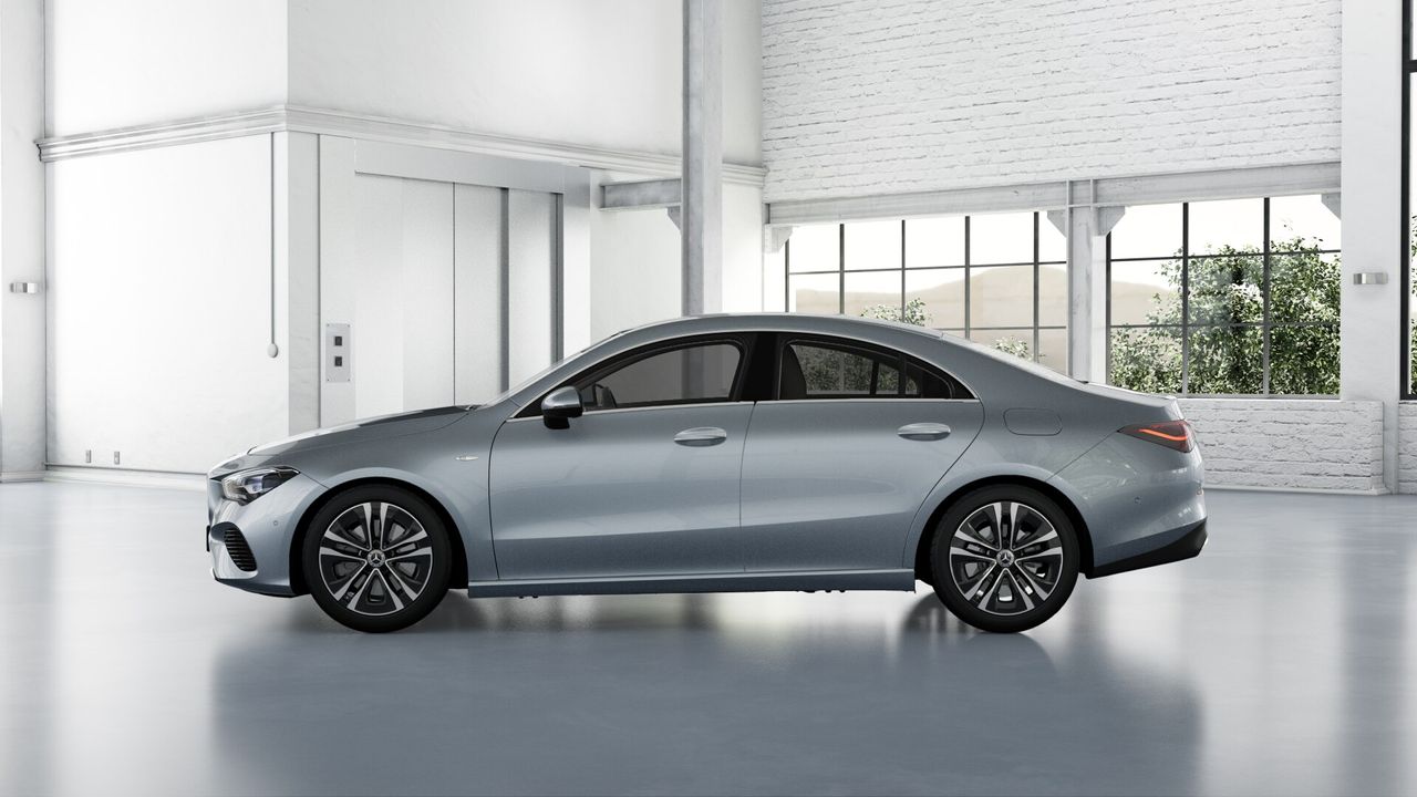 mercedes cla 2025 / foto grande (2)