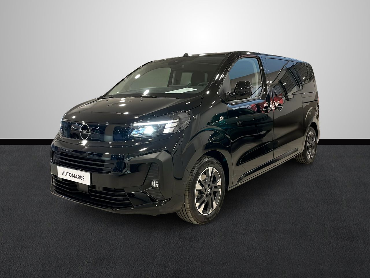 Foto opel zafira 2025 /