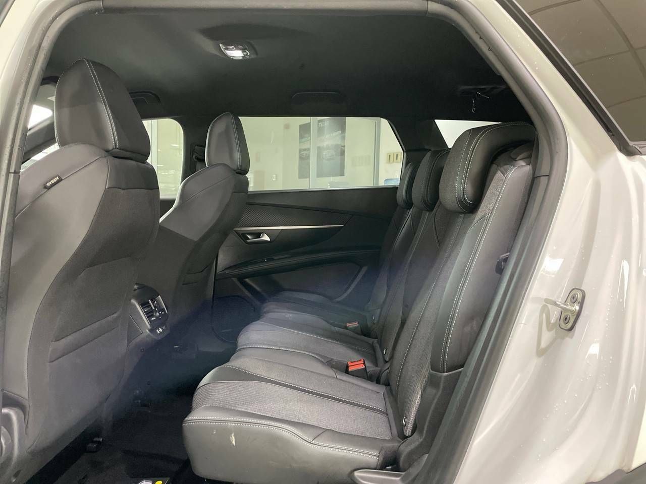 peugeot 5008 2024 / foto grande (3)