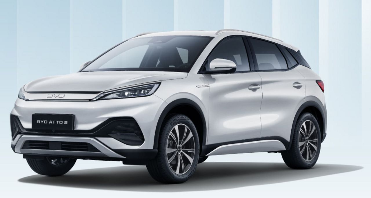 byd atto 3 2025 /