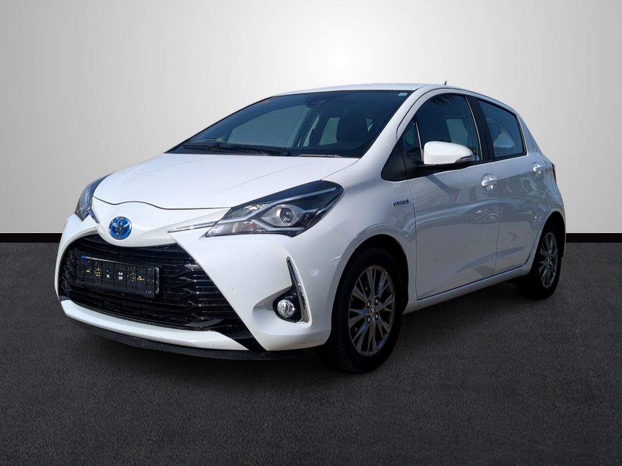 toyota yaris 2025 /