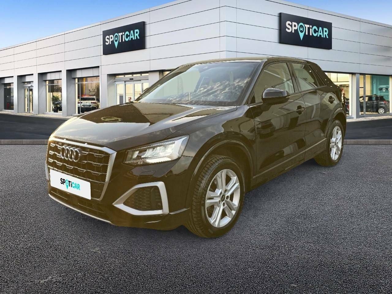 audi q2 2023 /