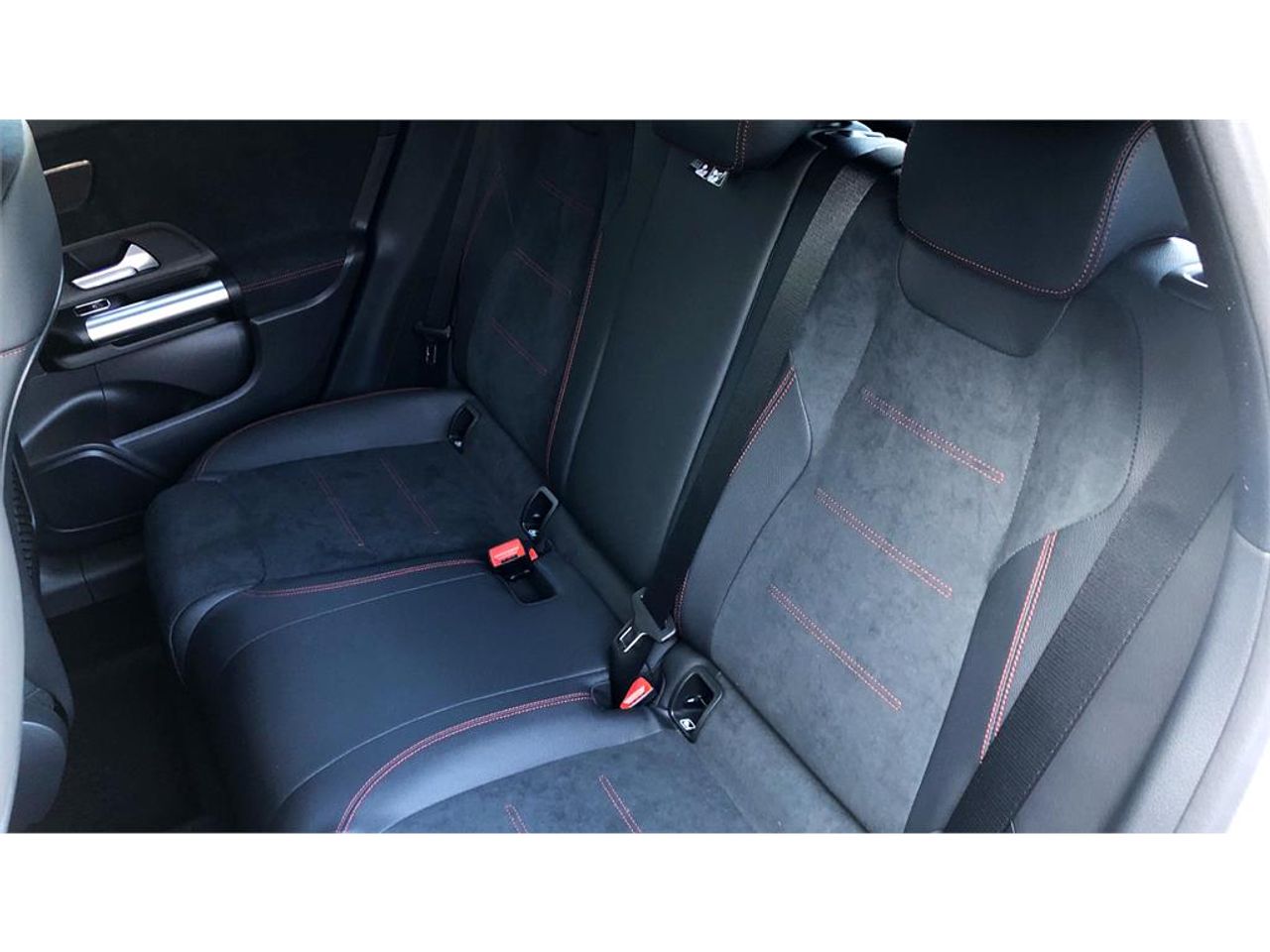 Mercedes GLA GLA 200 - foto 11