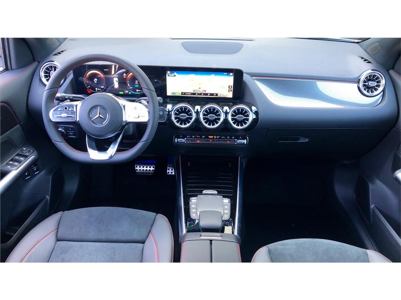 Mercedes GLA GLA 200 - foto 8