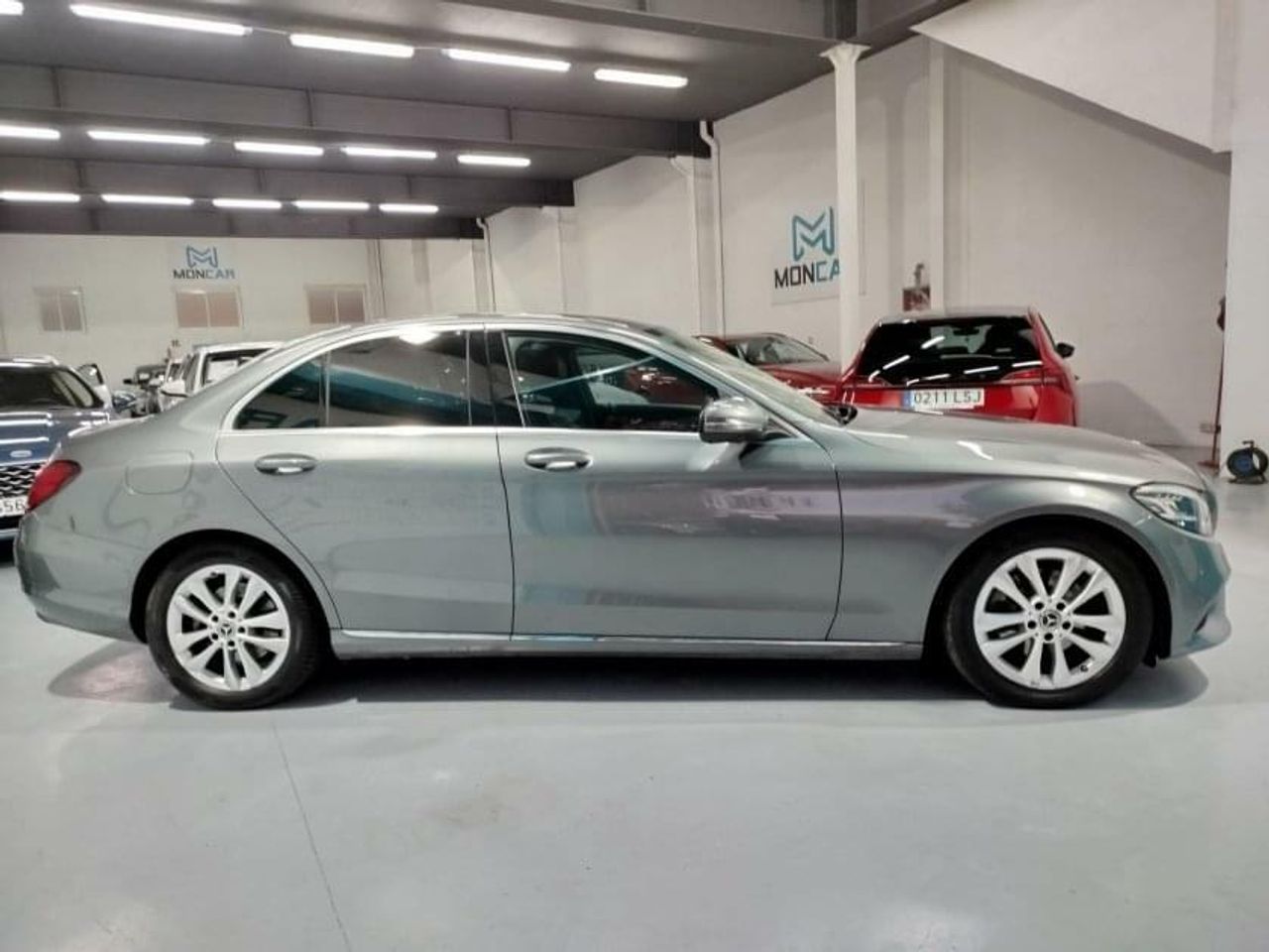 mercedes clase c 2019 / foto grande (3)
