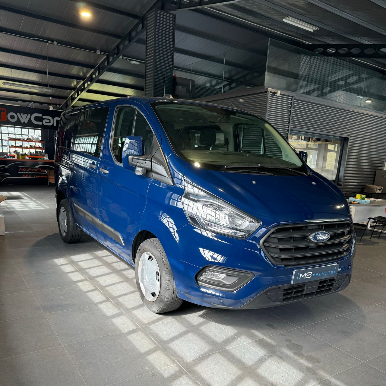 Foto ford tourneo custom 2019 /