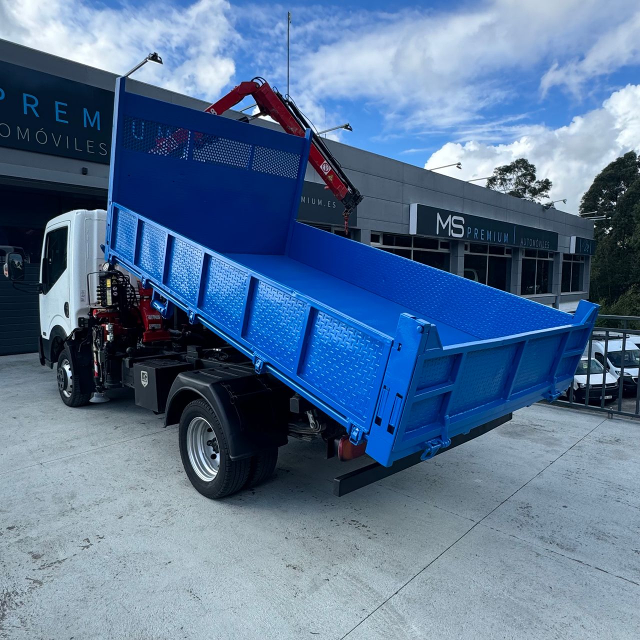 Foto nissan nt400 2016 /