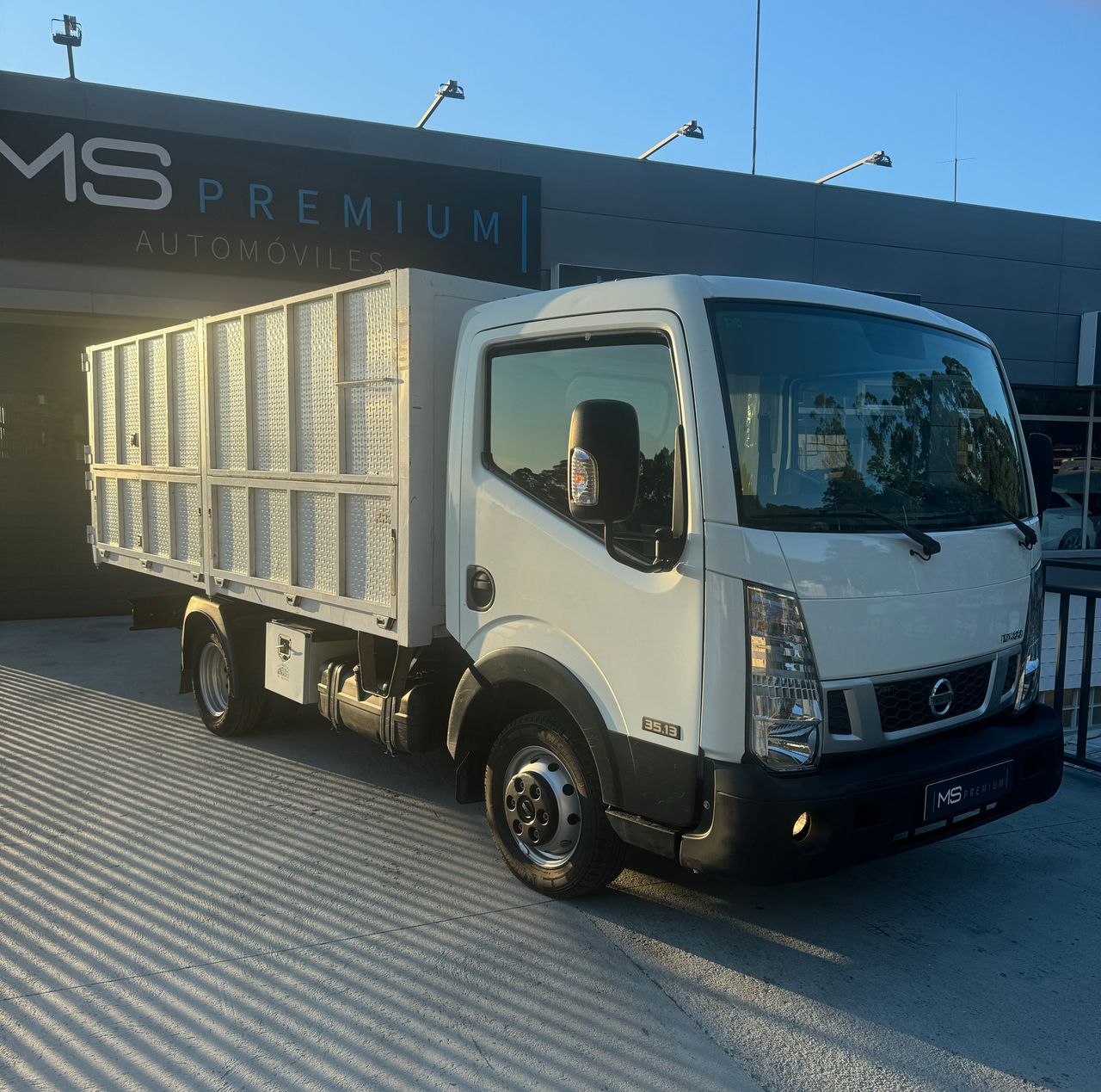nissan nt400 2017 / foto grande (2)