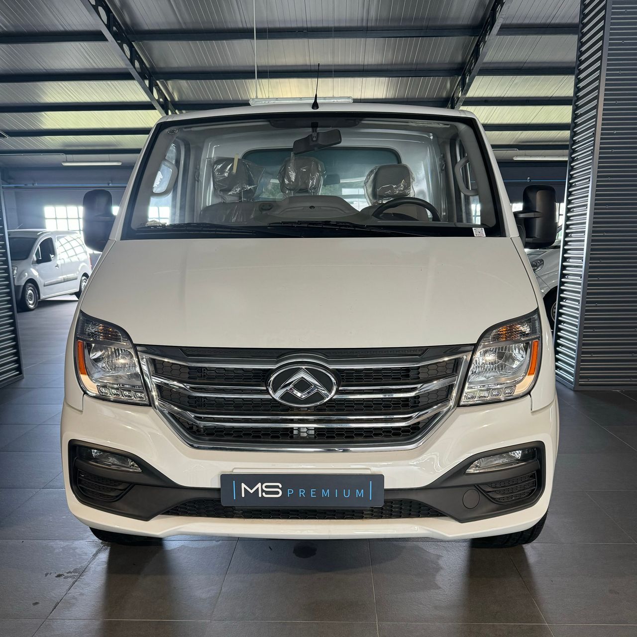 maxus v80 2021 / foto grande (2)