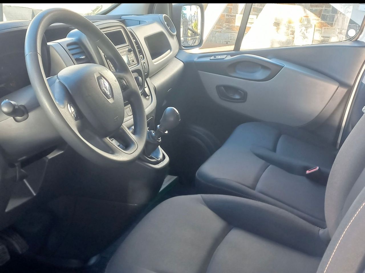 renault trafic 2015 / foto grande (3)