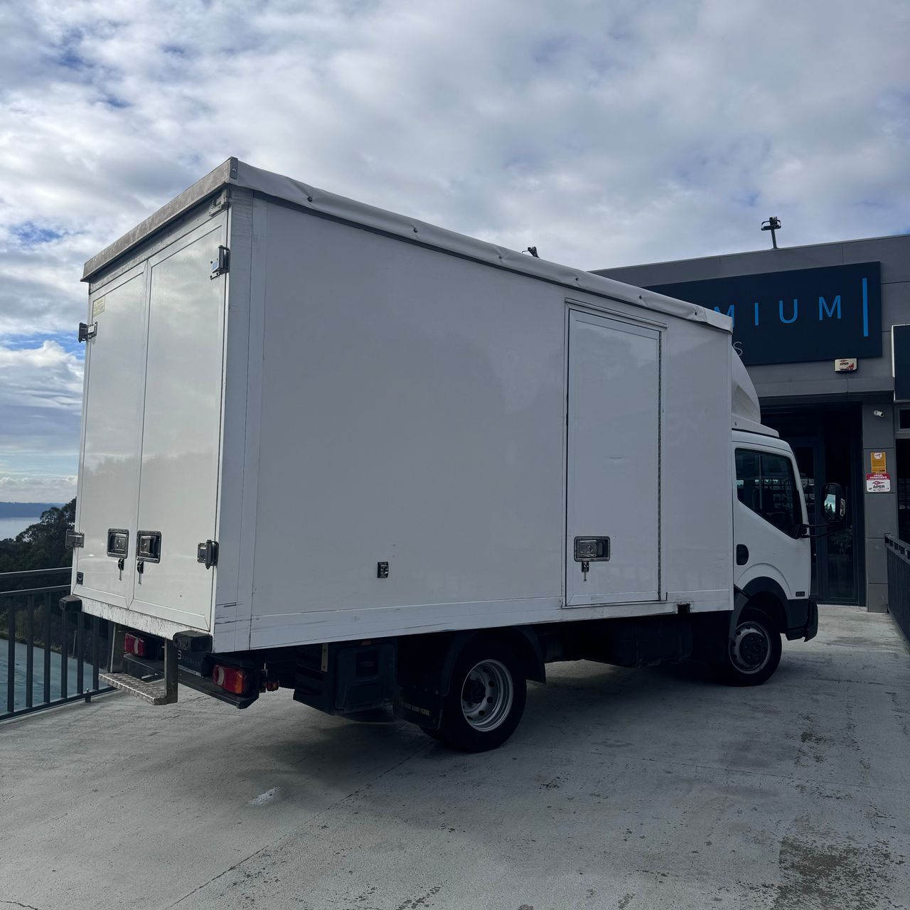 nissan cabstar 2017 / foto grande (3)