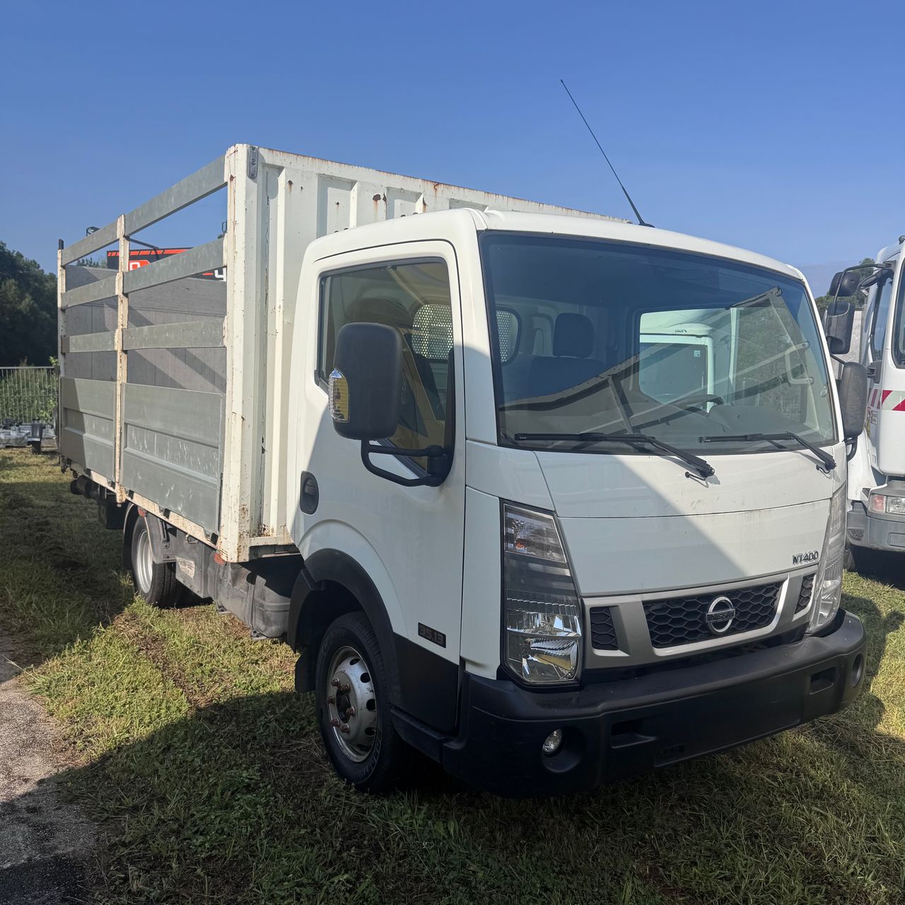 Foto nissan nt400 2018 /