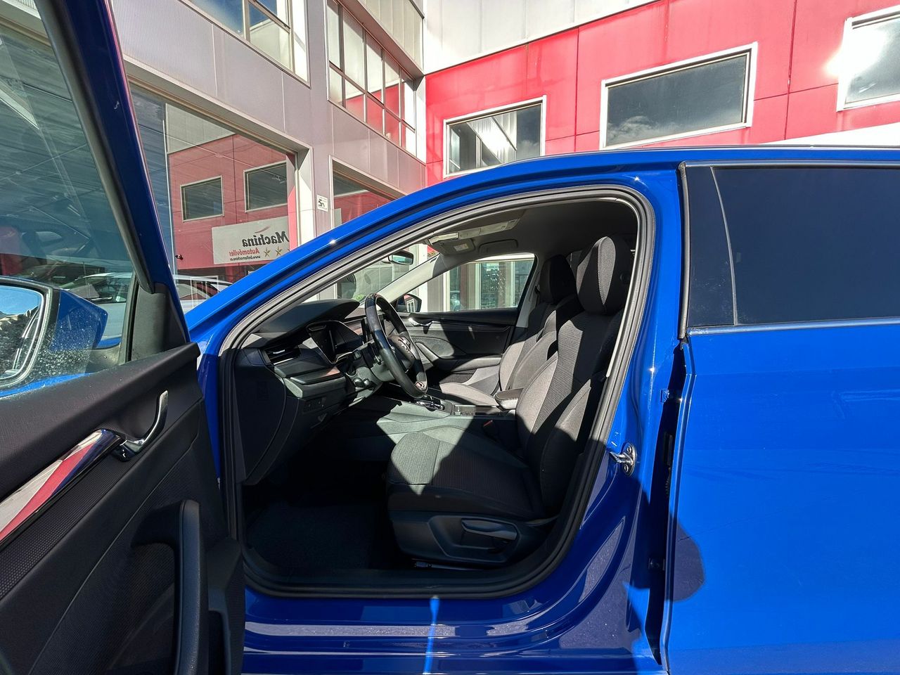 Skoda Octavia Combi 2.0 TDI 110kW(150CV) DSG Ambition - Foto 2
