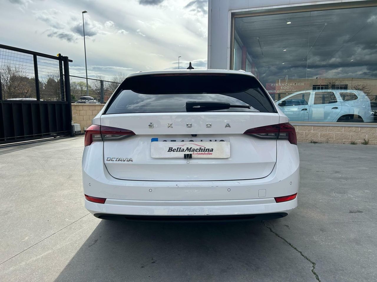 Skoda Octavia Combi 2.0 TDI 110kW(150CV) DSG Ambition - Foto 2