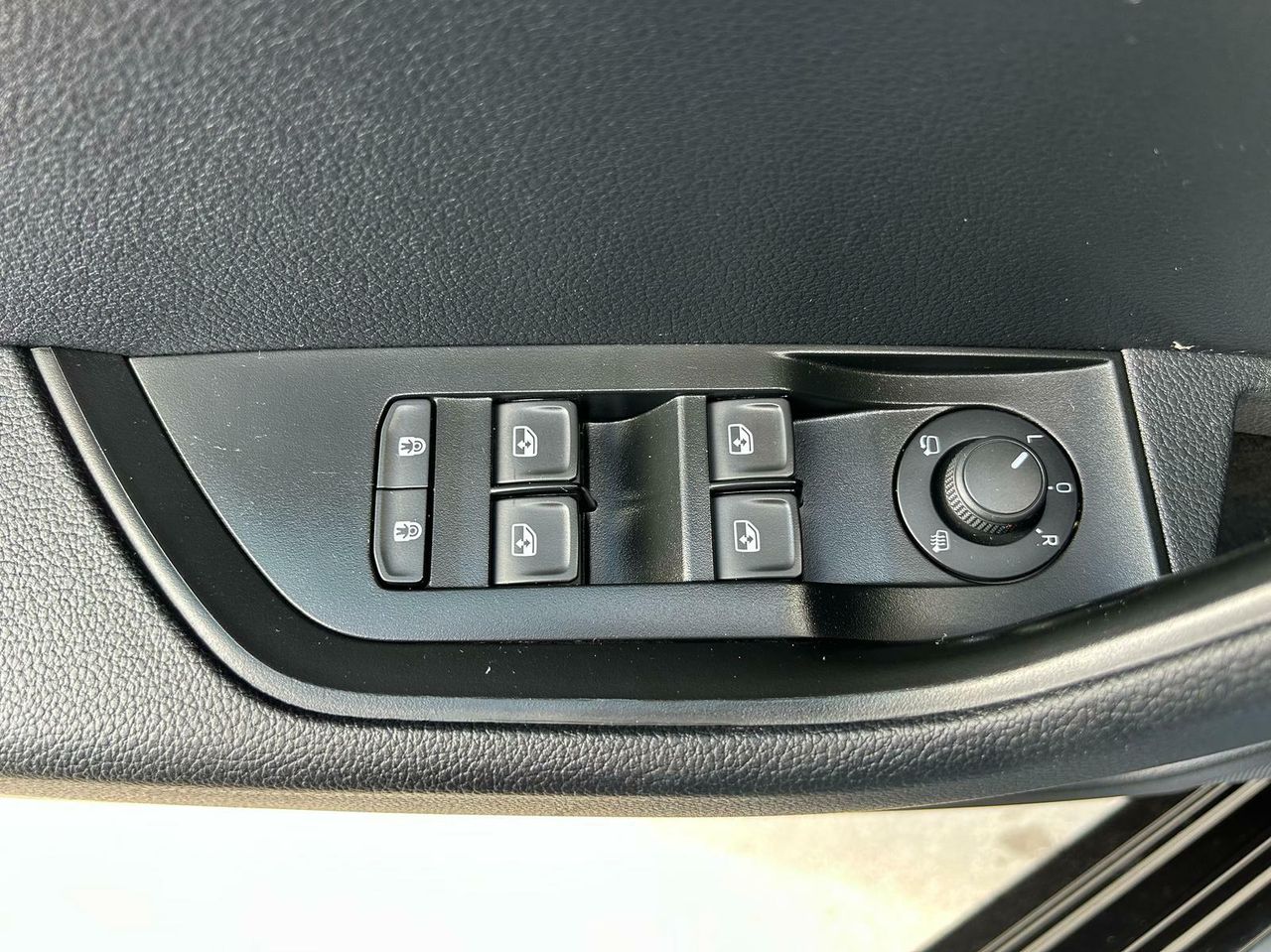 Skoda Superb Combi 2.0 TDI 90kW (122CV) DSG Ambition - Foto 2