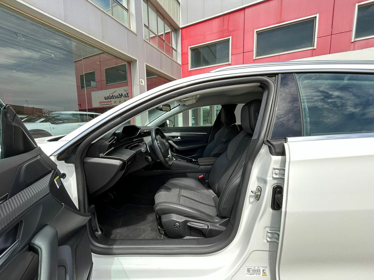 Peugeot 508 SW Allure BlueHDi 118kW(160CV) S&S EAT8 - Foto 2
