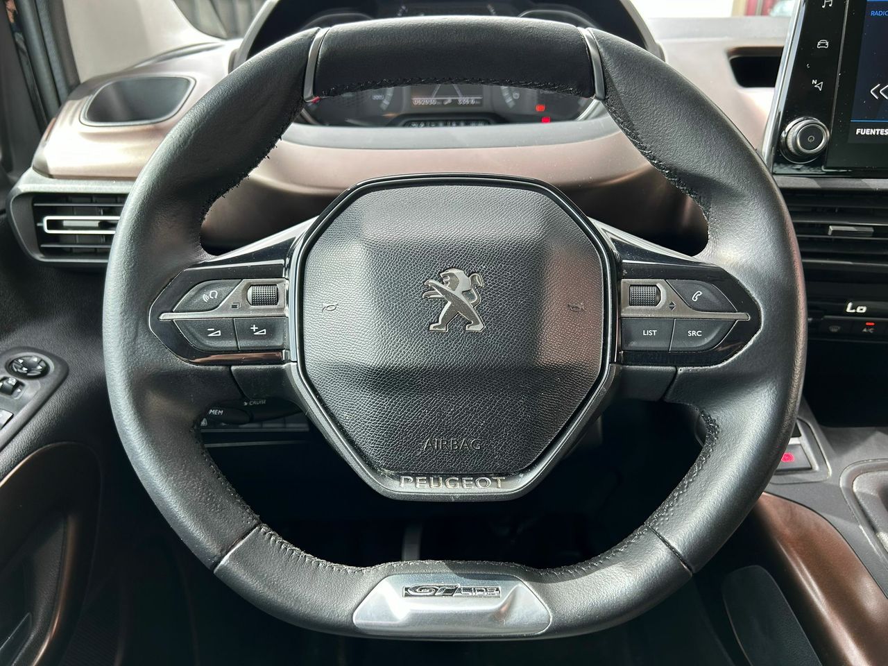 Peugeot Rifter GT Line Standard PureTech 81kW - Foto 2