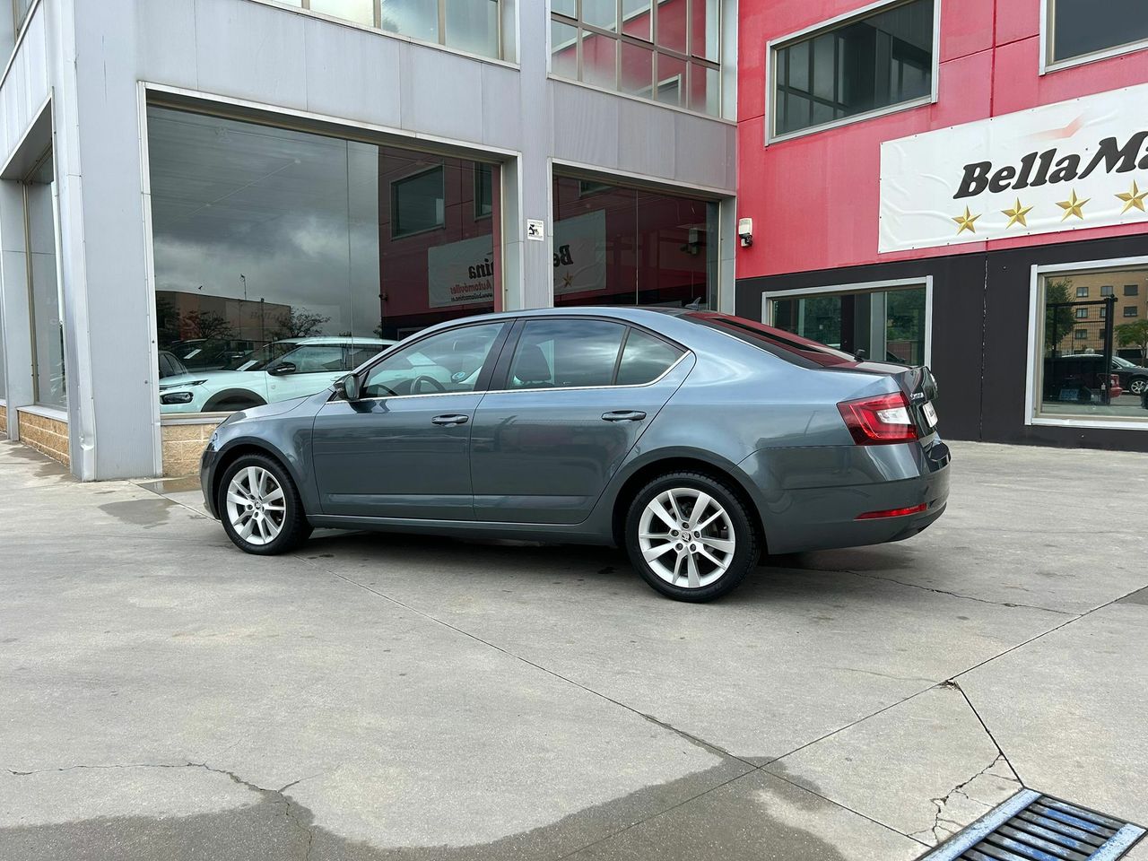 Skoda Octavia 1.0 TSI 81KW (110CV) Ambition - Foto 2