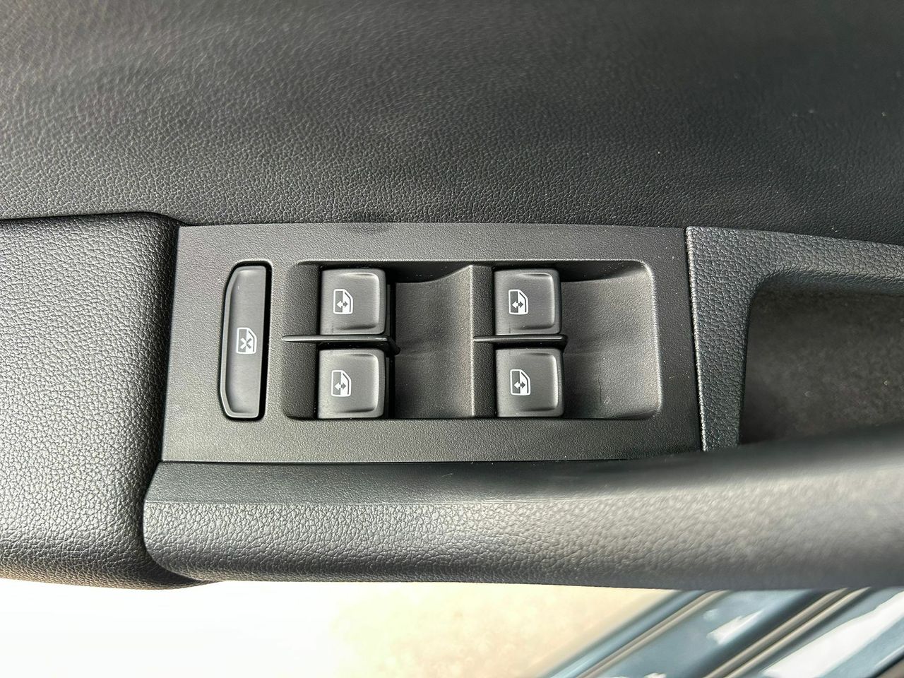 Skoda Octavia 1.0 TSI 81KW (110CV) Ambition - Foto 2