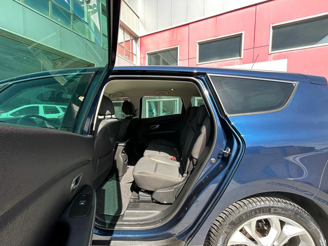 Renault Grand Scénic Limited Blue dCi 88 kW (120CV) - Foto 2