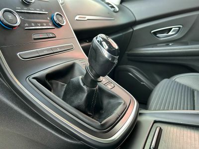 Renault Scénic Limited Blue dCi 88 kW (120CV)