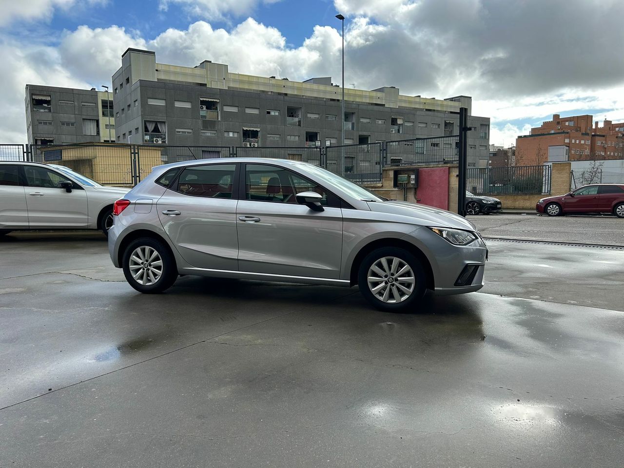 Seat Ibiza 1.0 TSI 70kW (95CV) Style - Foto 2