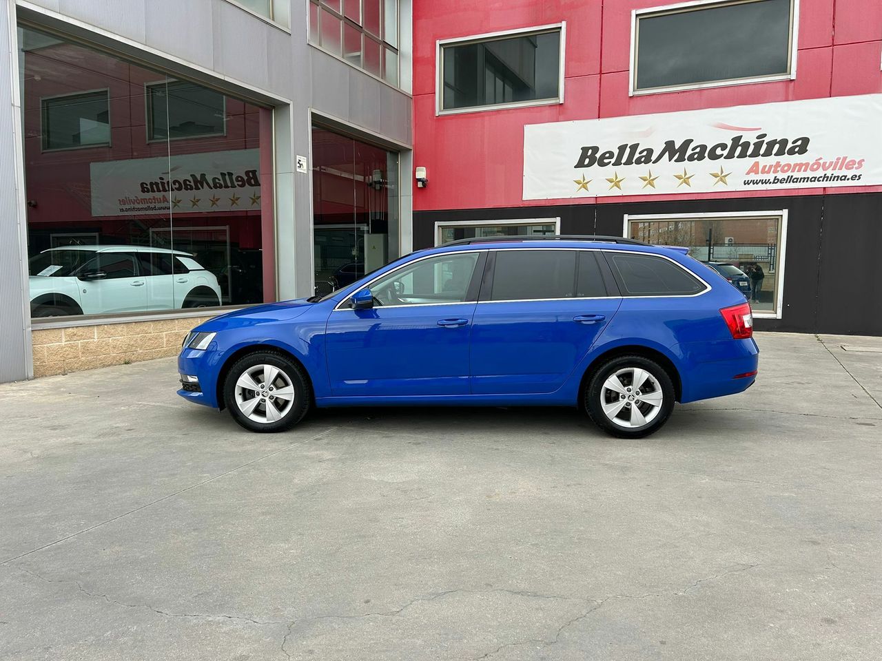 Skoda Octavia Combi 2.0 TDI 110kW(150CV) DSG Ambition - Foto 2