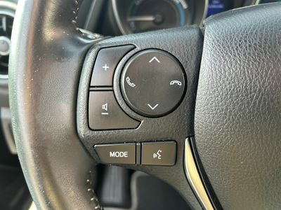 Toyota Auris 1.8 140H Active (Bus. P.) Touring Sports