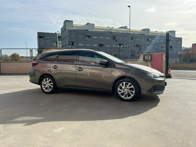 Toyota Auris 1.8 140H Active (Bus. P.) Touring Sports
