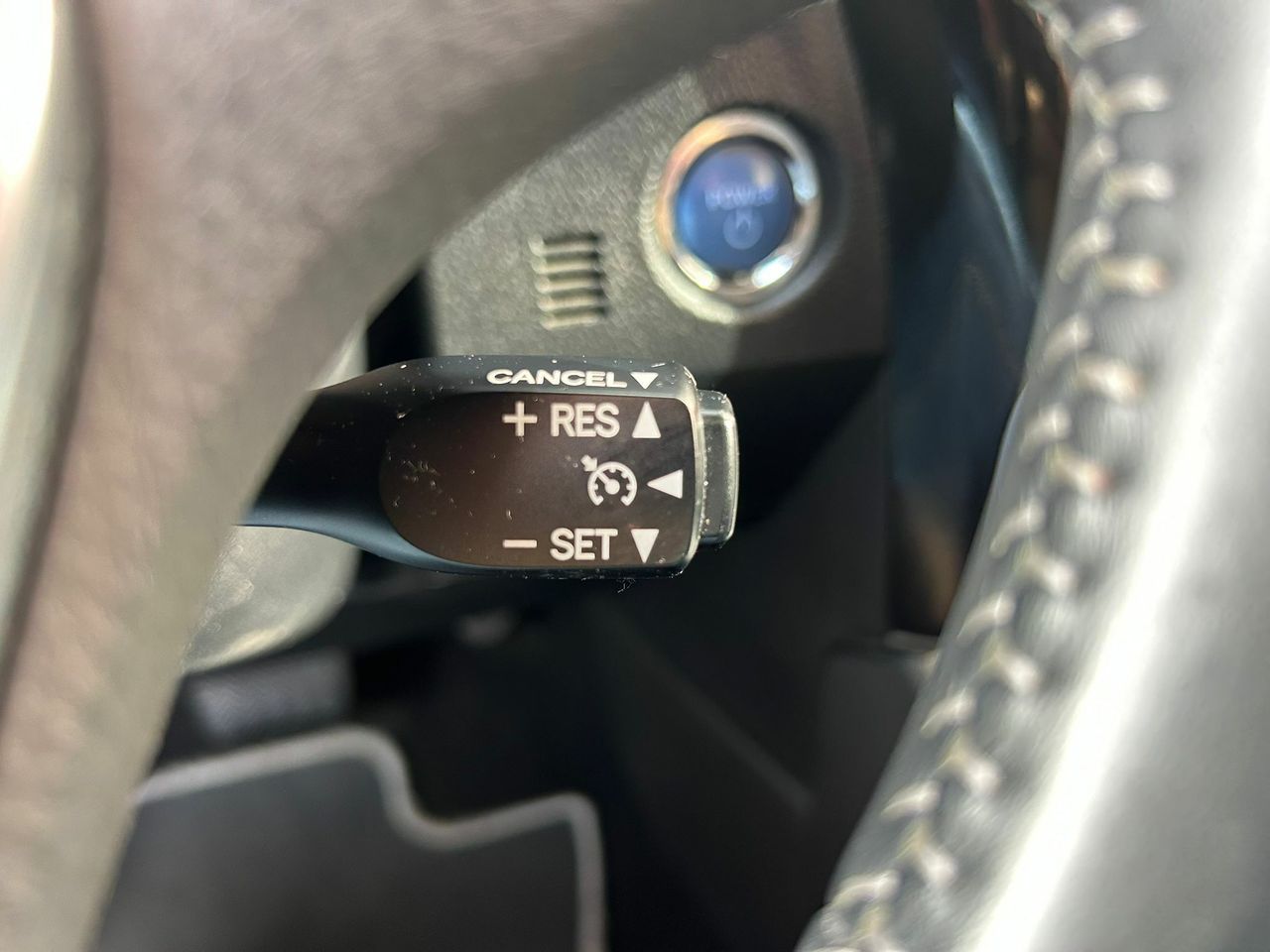 Toyota Auris 1.8 140H Active (Bus. P.) Touring Sports - Foto 2