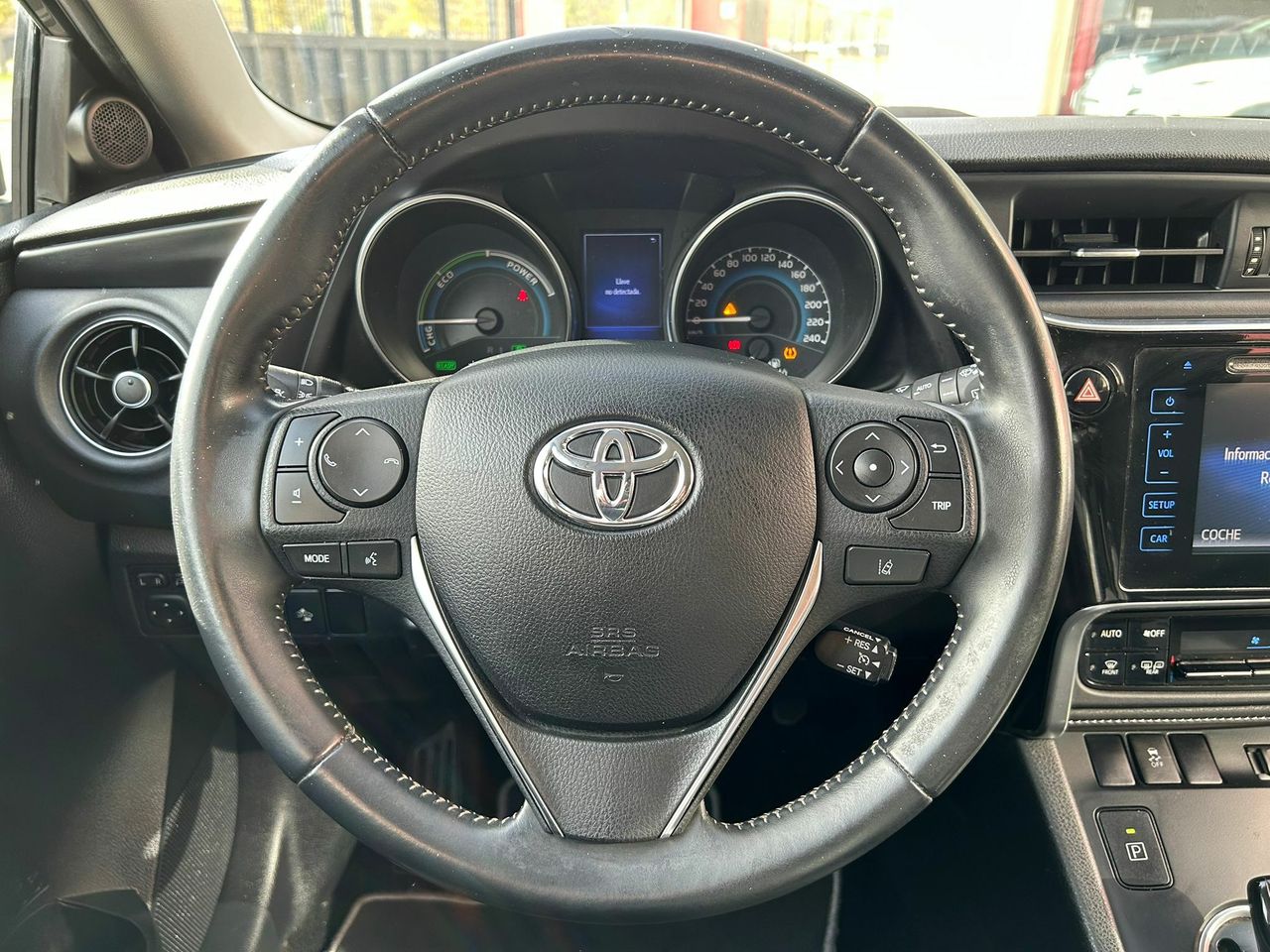 Toyota Auris 1.8 140H Active (Bus. P.) Touring Sports - Foto 2