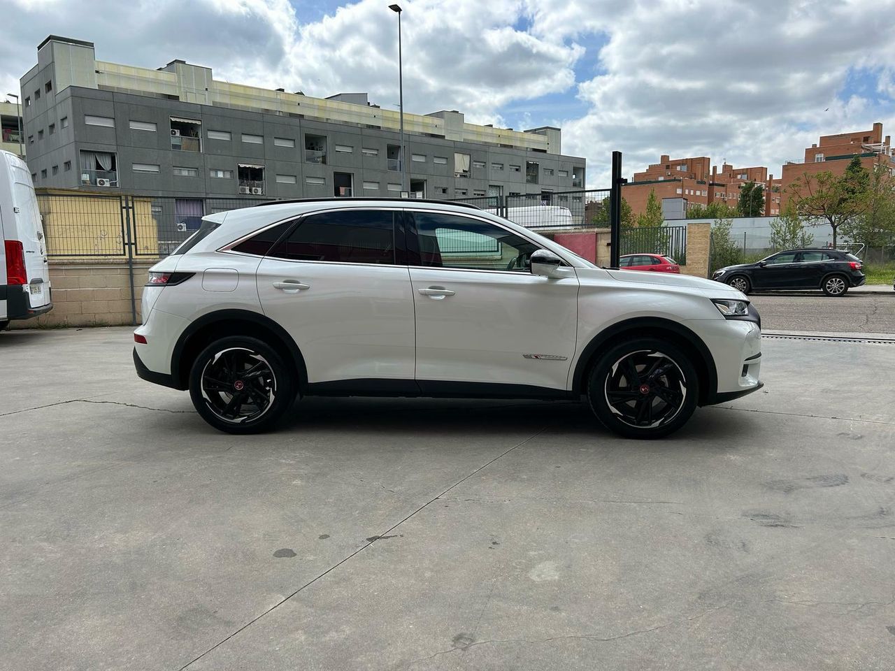 DS Automobiles DS 7 BlueHDi 132kW (180CV) Auto. PERF.LINE - Foto 2
