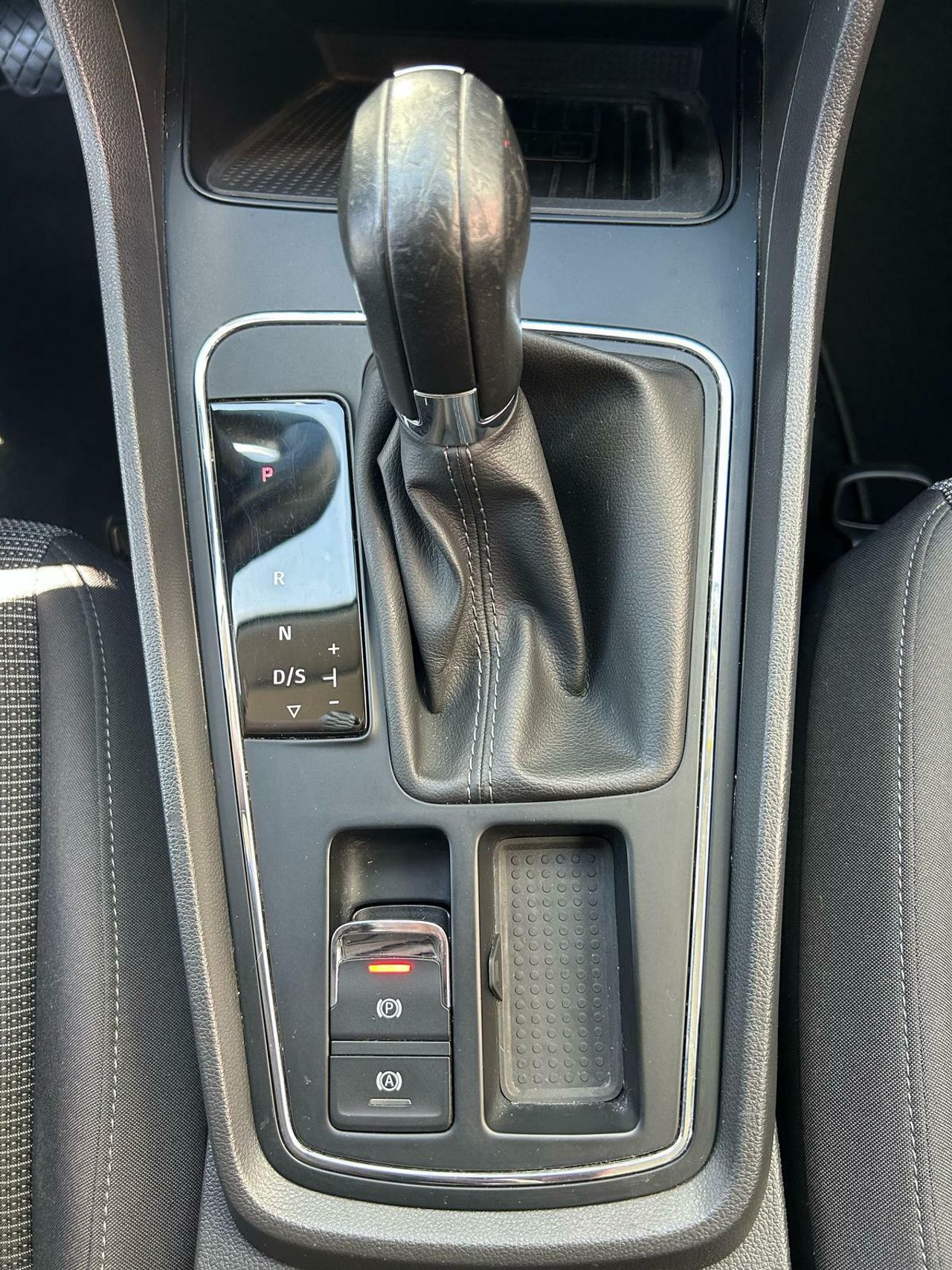 Seat Leon ST 1.6 TDI 85kW (115CV DSG-7 St&Sp Style - Foto 2