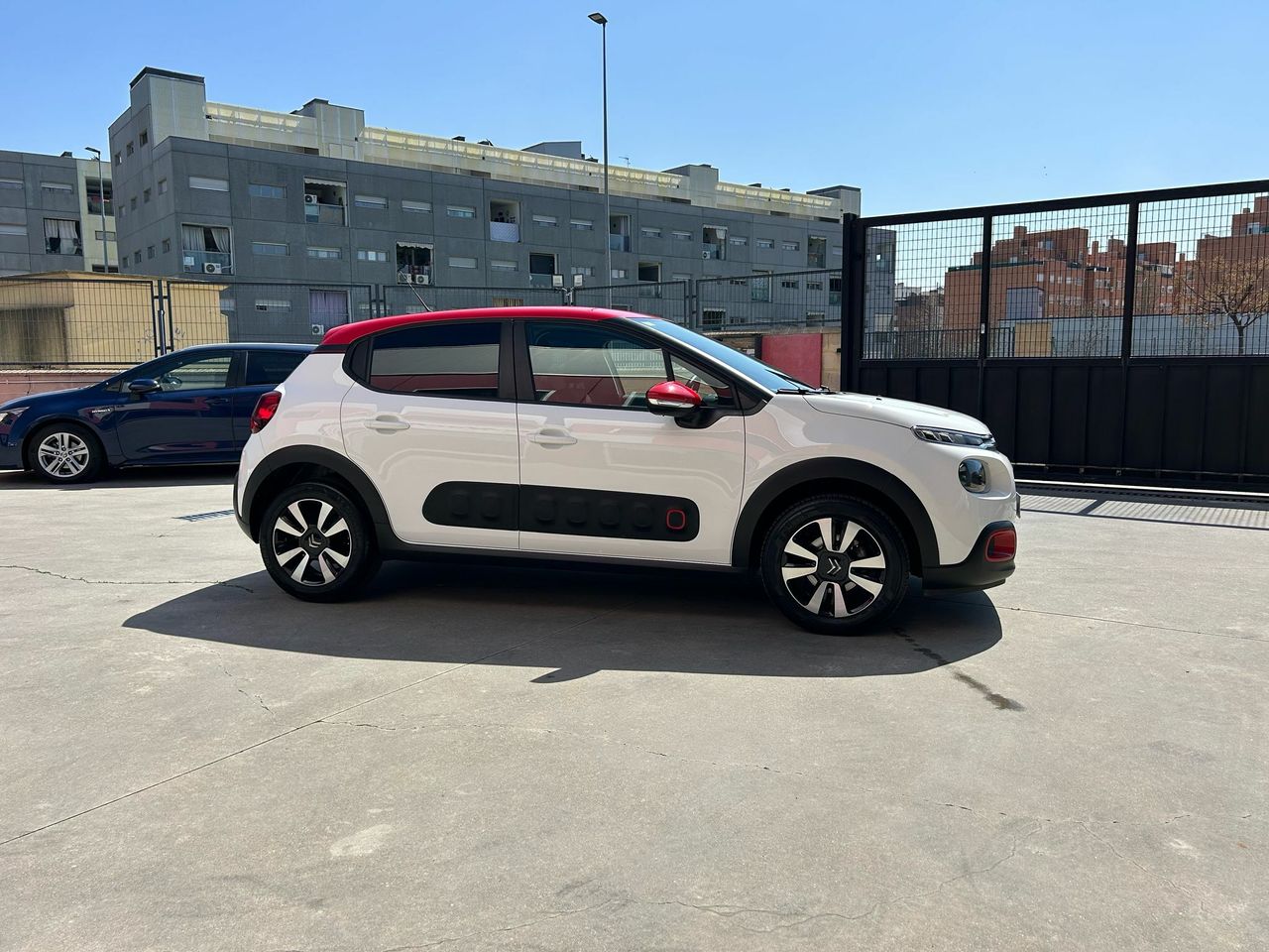 Citroën C3 PureTech 60KW (83CV) FEEL - Foto 2