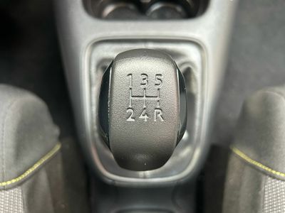 Citroën C3 PureTech 60KW (83CV) Shine