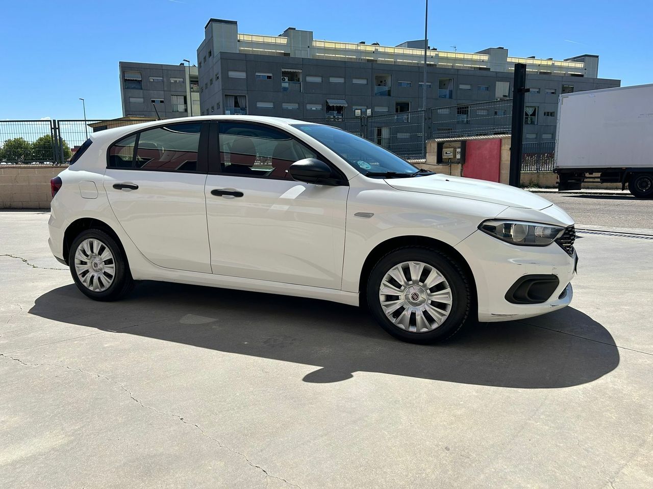 Fiat Tipo 5P 1.6 Multijet 88kW (120CV) Business - Foto 2