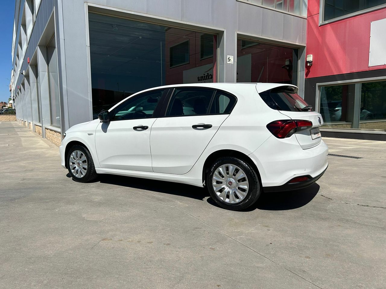 Fiat Tipo 5P 1.6 Multijet 88kW (120CV) Business - Foto 2