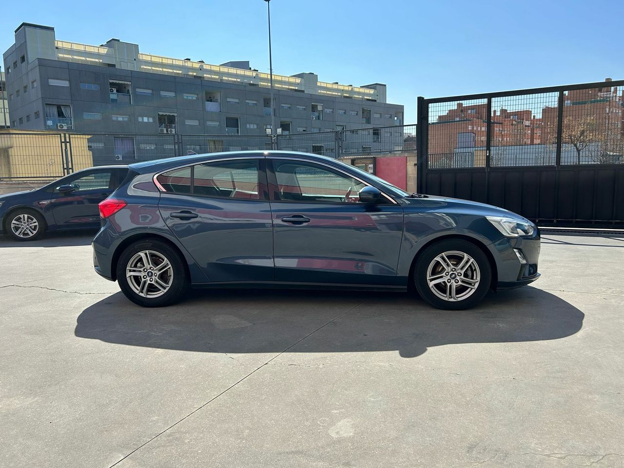 Ford Focus 1.0 Ecoboost 92kW Trend+ - Foto 2